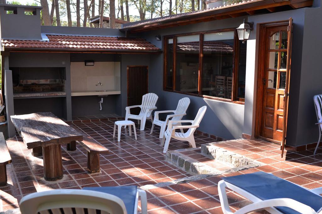 Cabanas Del Bosque Balneario Mar Azul Exteriör bild